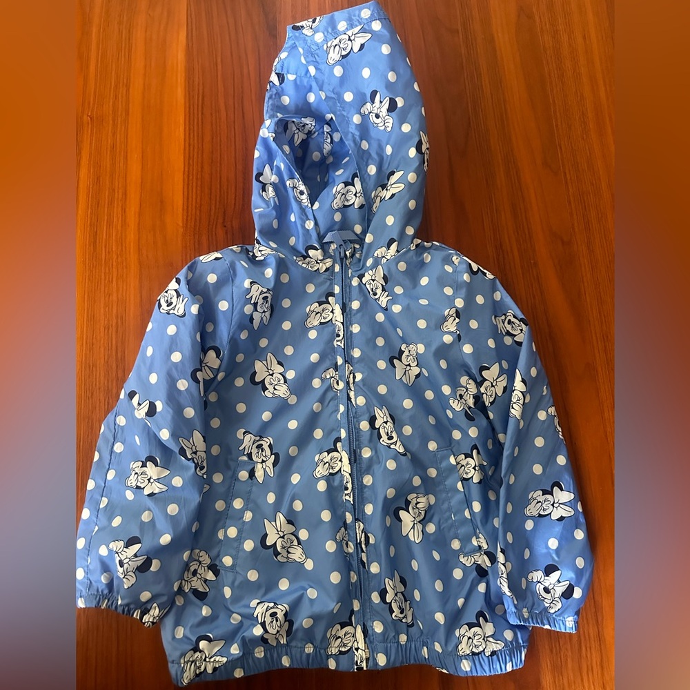 Girls Gap Disney collection rain coat size 5